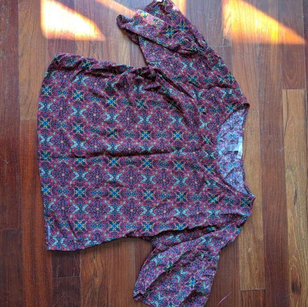Red patterned tshirt